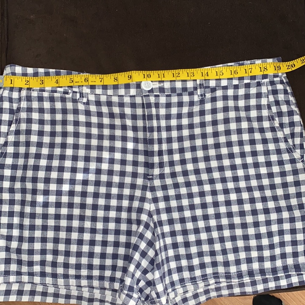 Target brand shorts - Picture 3 of 9